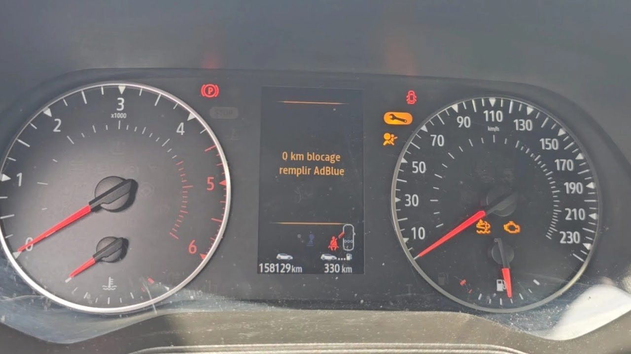 Message AdBlue Renault avec compte à rebours avant blocage du démarrage